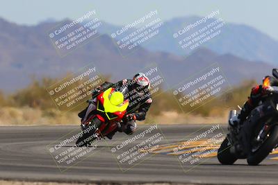 media/Mar-12-2023-SoCal Trackdays (Sun) [[d4c8249724]]/Turn 15 (145pm)/